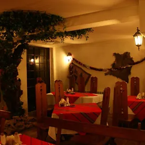 Teddy House Hotel